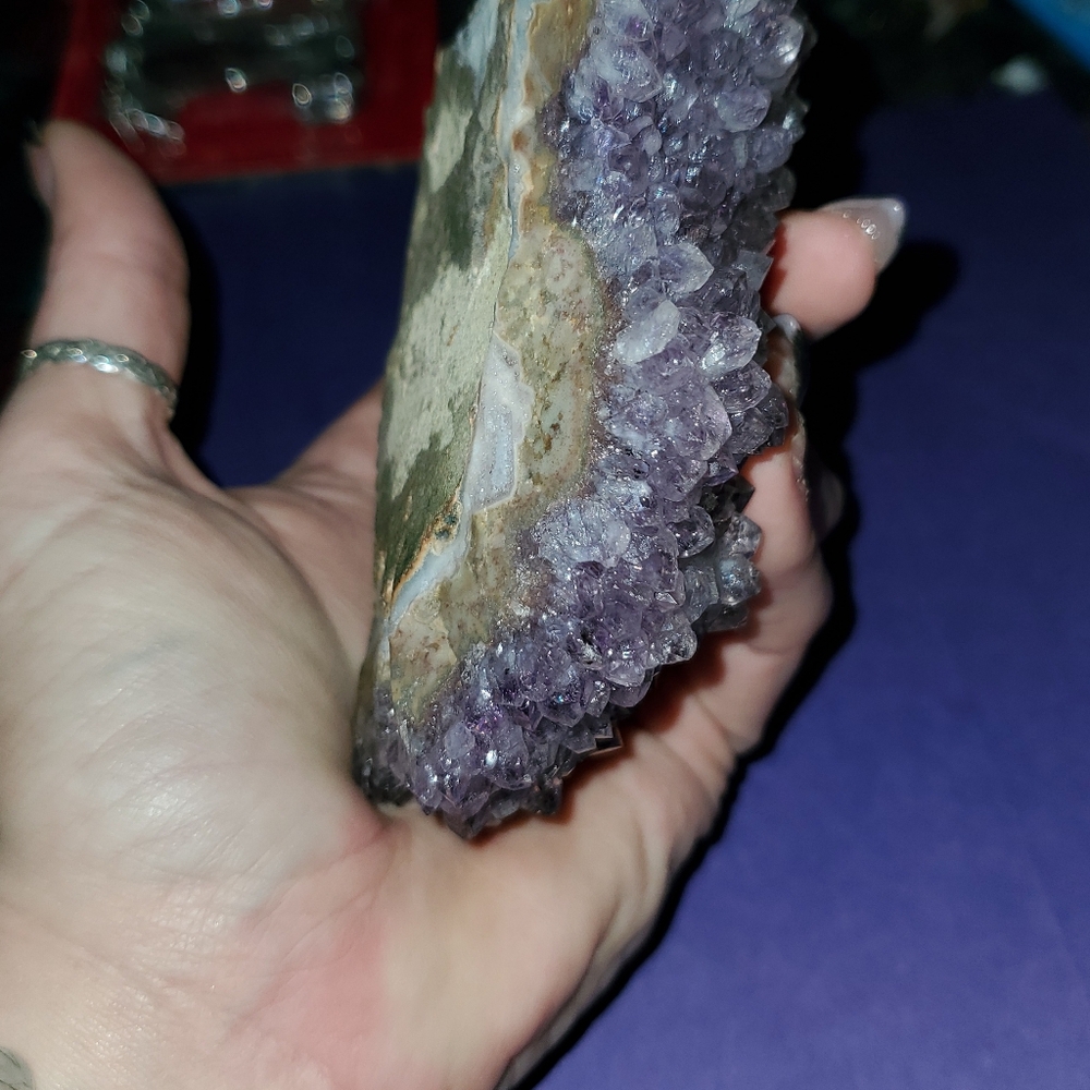 Beautiful raw amethyst - Picture 3 of 3